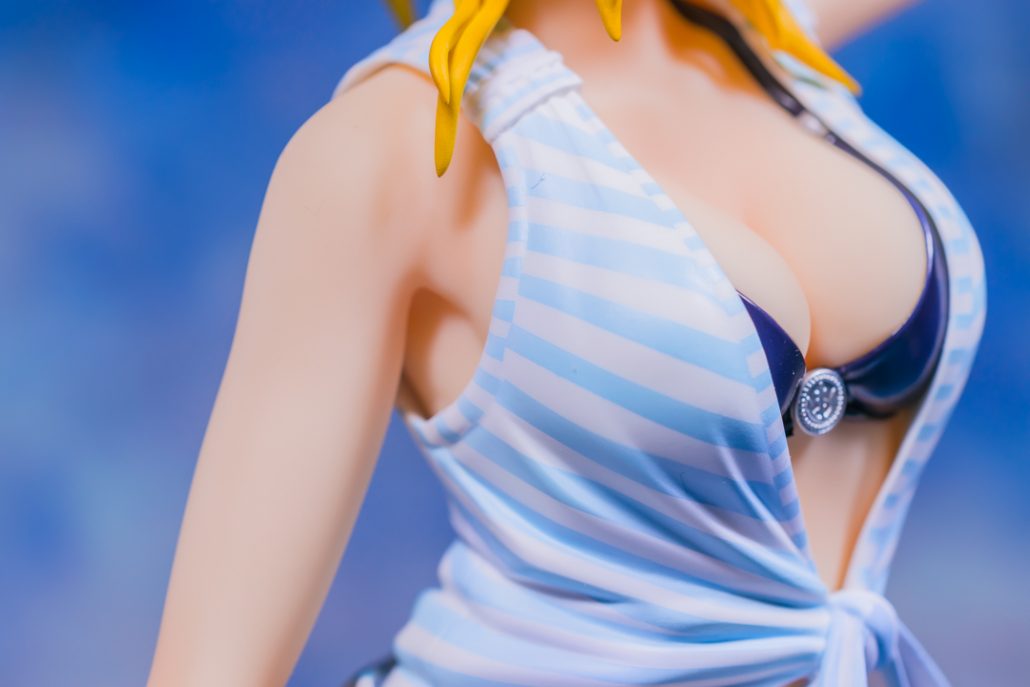 Eri Ayase.13